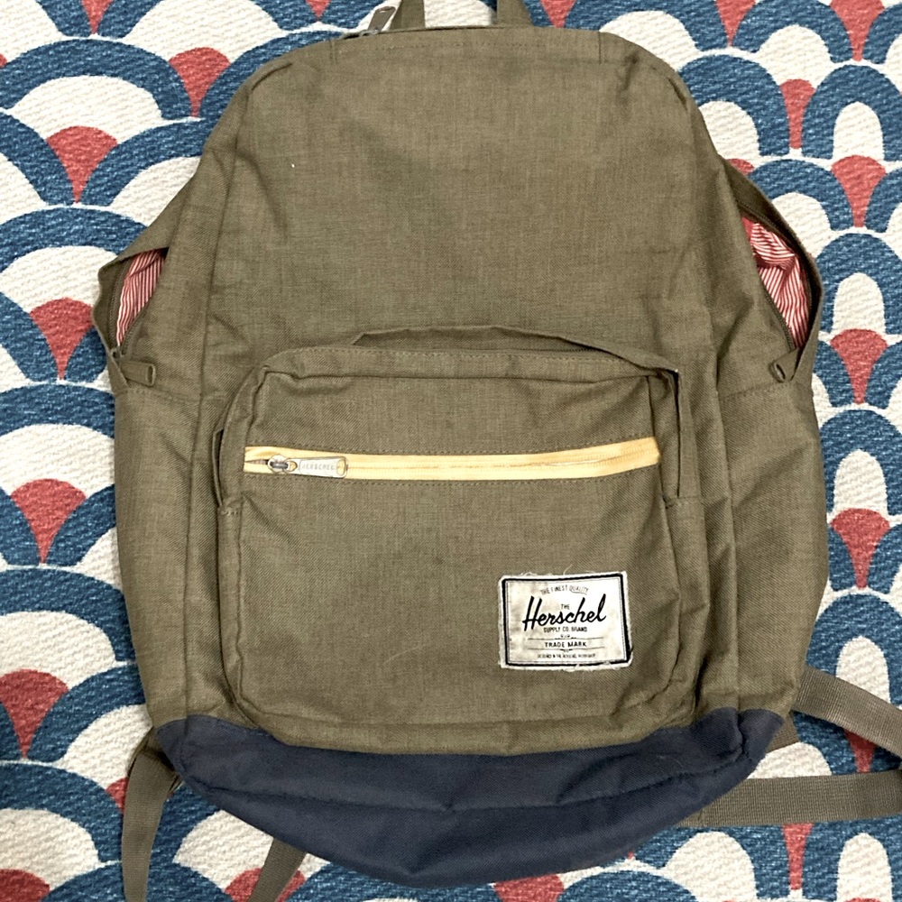 herschel laptop bookbag